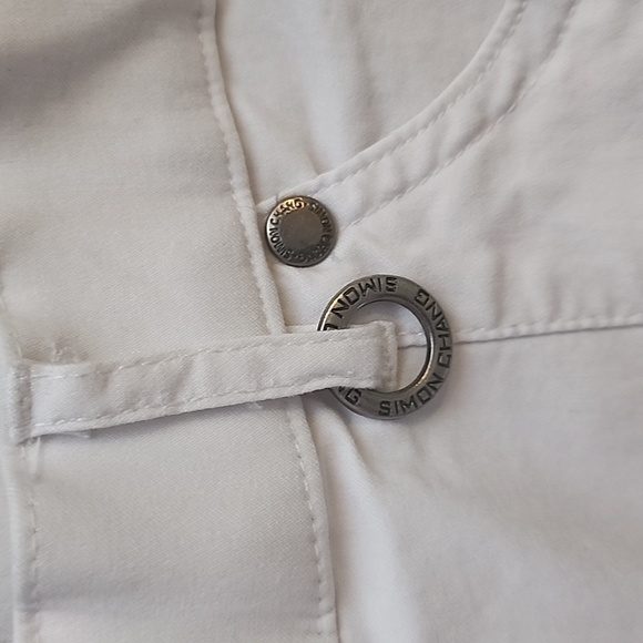 Capris - Picture 3 of 8